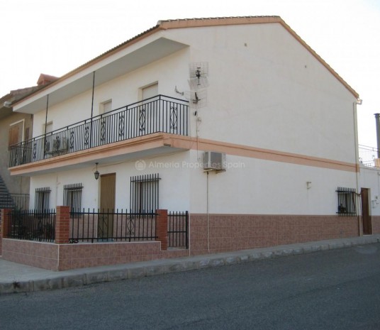 Town House met 4 slaapkamers in Almanzora