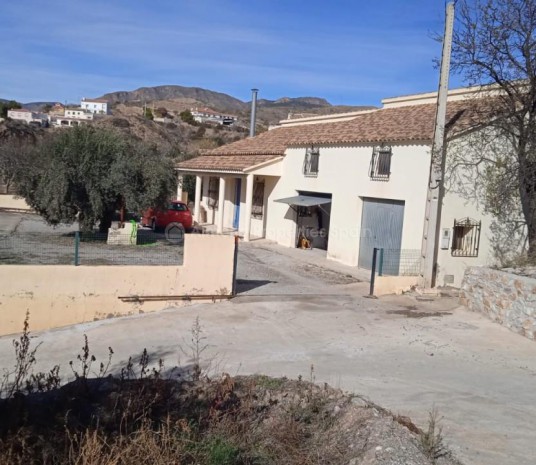Farmhouse met 5 slaapkamers in Rambla de Oria