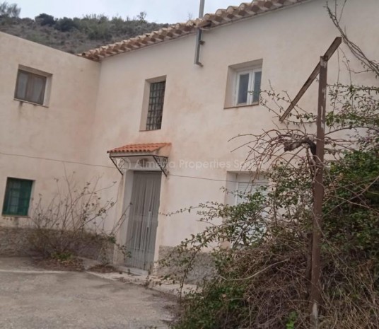Farmhouse met 6 slaapkamers in Rambla de Oria